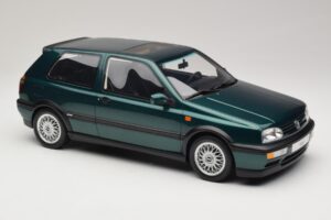 Volkswagen Golf Mk3 VR6 Carat Dragon Green Otto 1:12 G099 Смола — снимка 4 от 6
