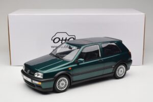 Volkswagen Golf Mk3 VR6 Carat Dragon Green Otto 1:12 G099 Смола — снимка 6 от 6