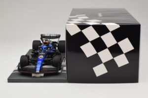 Williams Racing FW44 Mercedes A. Albon Miami GP 2022 Minichamps 1:18 117220523 Смола — снимка 6 от 7