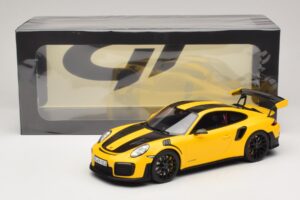 Porsche 911 GT2 RS 991.2 Nurburgring Lap Record Жълт GT Spirit 1:18 GT972 Смола — снимка 6 от 6