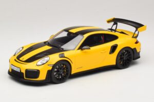 Porsche 911 GT2 RS 991.2 Nurburgring Lap Record Жълт GT Spirit 1:18 Porsche 911 GT2 RS 991.2 Nurburgring Lap Record Жълт GT Spirit 1:18 GT972 Смола