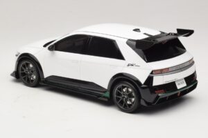 Hyundai Ioniq 5 N DK Edition Atlas White Matt Otto 1:18 OT1227 Смола — снимка 5 от 6