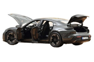 Porsche Taycan Turbo S Slate Grey Neo Norev 1:18 187654 Метал — снимка 2 от 5