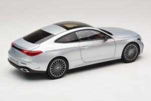 Mercedes CLE C236 Купе Hightech Silver Norev 1:18 183939 Метал — снимка 3 от 8