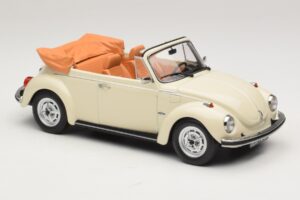 Volkswagen 1303 Кабриолет Cream White Norev 1:18 188535 Метал — снимка 4 от 6