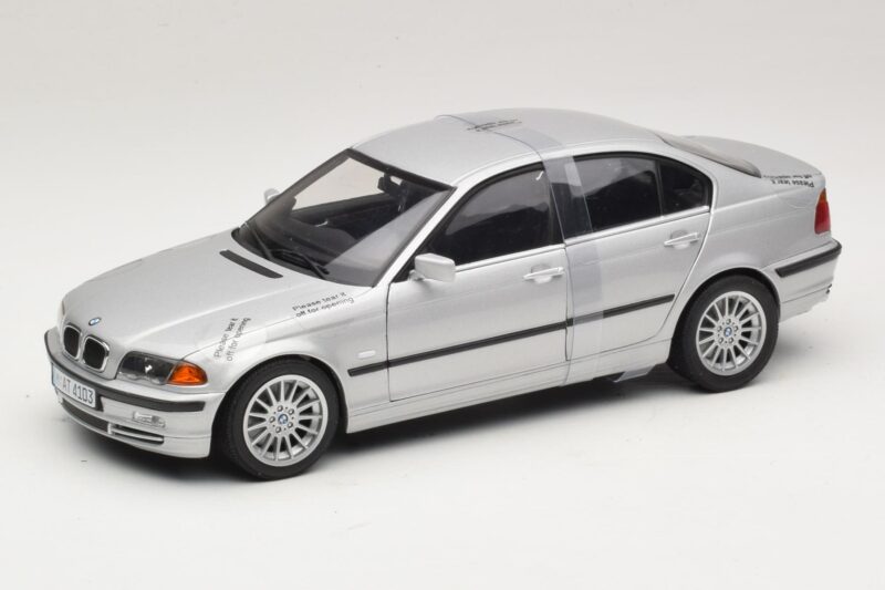 BMW 3-Series E46 6-Cylinder Сребърен UT Models 1:18 20512 Метал