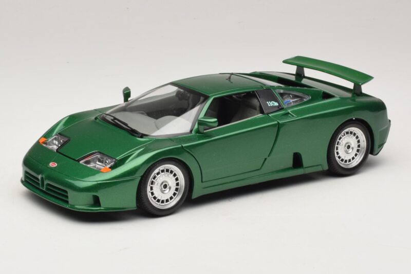Bugatti EB110 Зелен Металик Bburago 1:18 3003 Метал