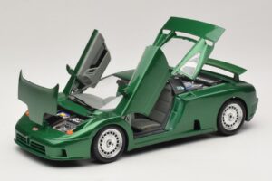 Bugatti EB110 Зелен Металик Bburago 1:18 3003 Метал — снимка 2 от 8