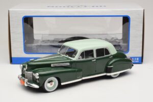 Cadillac Fleetwood Series 60 Special Зелен MCG 1:18 MCG18657 Метал — снимка 6 от 6