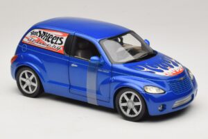 Chrysler PT Cruiser Доставка Син Hot Wheels 1:18 29616 Метал — снимка 5 от 7