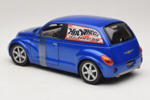 Chrysler PT Cruiser Доставка Син Hot Wheels 1:18 29616 Метал — снимка 6 от 7