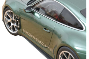 Porsche 911 992 S/T Malachite Green Metallic Norev 1:12 127552 Метал — снимка 4 от 4