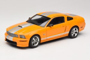 Ford Mustang GT S197 Grabber Orange Metallic AUTOart 1:18 73117-A1 Метал