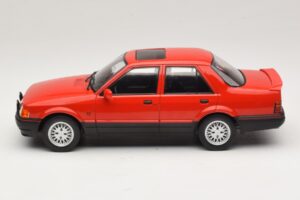 Ford Orion Mk2 1600E Червен MCG 1:18 MCG18488 Метал — снимка 3 от 6