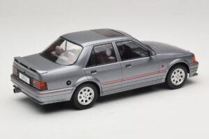 Ford Orion Mk2 RS Package Сив MCG 1:18 MCG18489 Метал — снимка 2 от 6