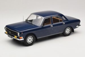 GAZ Volga GAZ-24-10 Тъмносин MCG 1:18 MCG18014 Метал