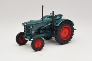 Hanomag R28 Трактор Зелен Minichamps 1:18 Hanomag R28 Трактор Зелен Minichamps 1:18 109153070 Метал