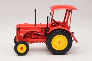 Hanomag R35 Трактор Червен Minichamps 1:18 109153071 Метал — снимка 3 от 6