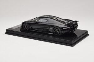 Koenigsegg Regera Черен Карбонов Пакет Бежов Салон FrontiArt 1:18 REMC042 Смола — снимка 5 от 7