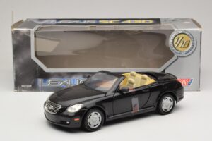 Lexus SC430 Кабриолет Черен Motormax 1:18 73119 Метал — снимка 6 от 6