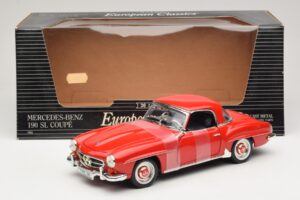 Mercedes 190 SL W121 Купе Червен ERTL 1:18 7465 Метал — снимка 6 от 6