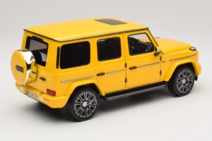 Mercedes G-Class W465 Sun Yellow Norev 1:18 183038 Метал — снимка 2 от 6