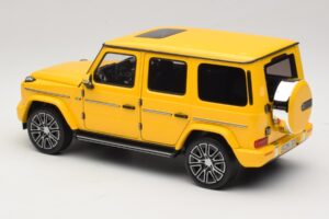 Mercedes G-Class W465 Sun Yellow Norev 1:18 183038 Метал — снимка 5 от 6