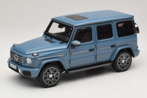 Mercedes G-Class W465 Vintage Blue Norev 1:18 183034 Метал