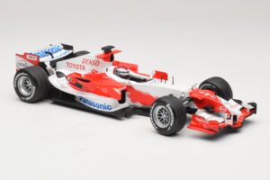 Panasonic Toyota Racing TF106 #11 J. Trulli 2006 Minichamps 1:18 AM59558L Метал — снимка 4 от 7