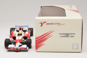 Panasonic Toyota Racing TF106 #12 R. Schumacher 2006 Minichamps 1:18 AM59557K Метал — снимка 6 от 7