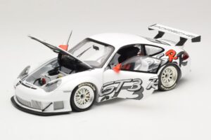 Porsche 911 996 GT3 RSR Бял 2005 Minichamps 1:18 WAP02160215 Метал — снимка 2 от 8