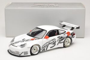 Porsche 911 996 GT3 RSR Бял 2005 Minichamps 1:18 WAP02160215 Метал — снимка 8 от 8