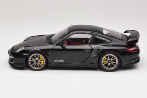 Porsche 911 997 GT2 RS Черен Minichamps 1:18 100069401-O Метал — снимка 4 от 8