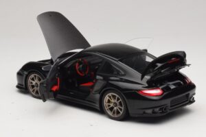 Porsche 911 997 GT2 RS Черен Minichamps 1:18 100069401-O Метал — снимка 5 от 8