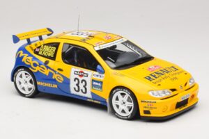 Renault Megane Maxi #33 P. Bugalski / J-P. Chiaroni Rally Sanremo 1998 Otto 1:18 OT1195 Смола — снимка 4 от 6