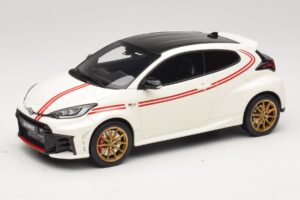 Toyota GR Yaris TGR Italy Лимитирано Издание Pure White Otto 1:18 OT1183 Смола