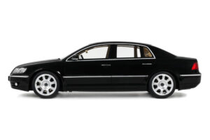 Volkswagen Phaeton 3D 6.0 W12 Черен Otto 1:18 OT1266 Смола — снимка 3 от 5