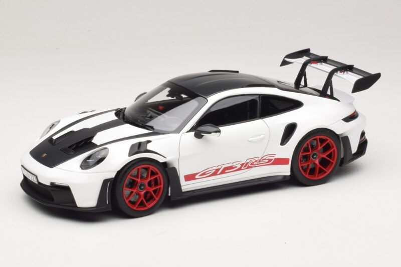 Porsche 911 992 GT3 RS Weissach Package Бял Pyro Red Norev 1:18 187373 Метал