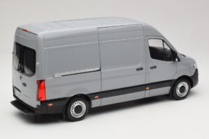 Mercedes Sprinter Сив Norev 1:18 183042 Метал — снимка 3 от 8