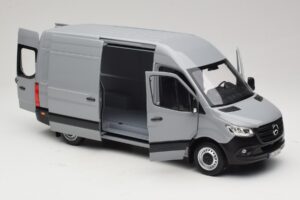 Mercedes Sprinter Сив Norev 1:18 183042 Метал — снимка 5 от 8