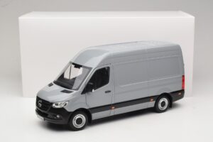 Mercedes Sprinter Сив Norev 1:18 183042 Метал — снимка 8 от 8