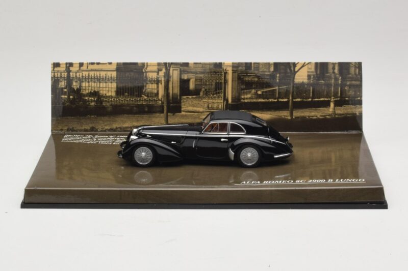 Alfa Romeo 8C 2900B Lungo Черен Minichamps 1:43 436120421 Метал