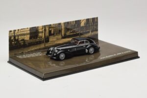 Alfa Romeo 8C 2900B Lungo Черен Minichamps 1:43 436120421 Метал — снимка 2 от 5