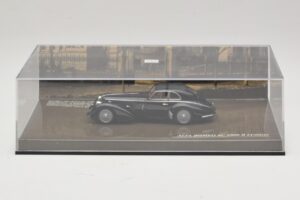 Alfa Romeo 8C 2900B Lungo Черен Minichamps 1:43 436120421 Метал — снимка 5 от 5