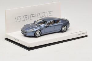 Aston Martin Rapide Син Металик Minichamps 1:43 437137903 Метал — снимка 2 от 5