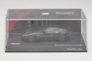 Aston Martin V12 Zagato Scintilla Silver Minichamps 1:43 437137221 Метал — снимка 4 от 5