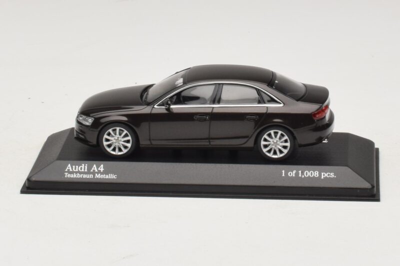 Audi A4 B8 Кафяв Металик Minichamps 1:43 410011000 Метал