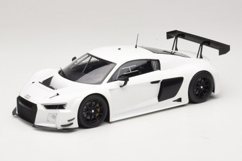 Audi R8 LMS Ultra Бял 2015 Minichamps 1:18 153151100 Метал