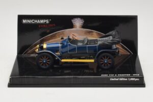 Audi Typ A Phaeton Син Minichamps 1:43 437019031 Метал