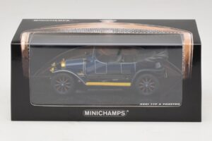 Audi Typ A Phaeton Син Minichamps 1:43 437019031 Метал — снимка 5 от 5